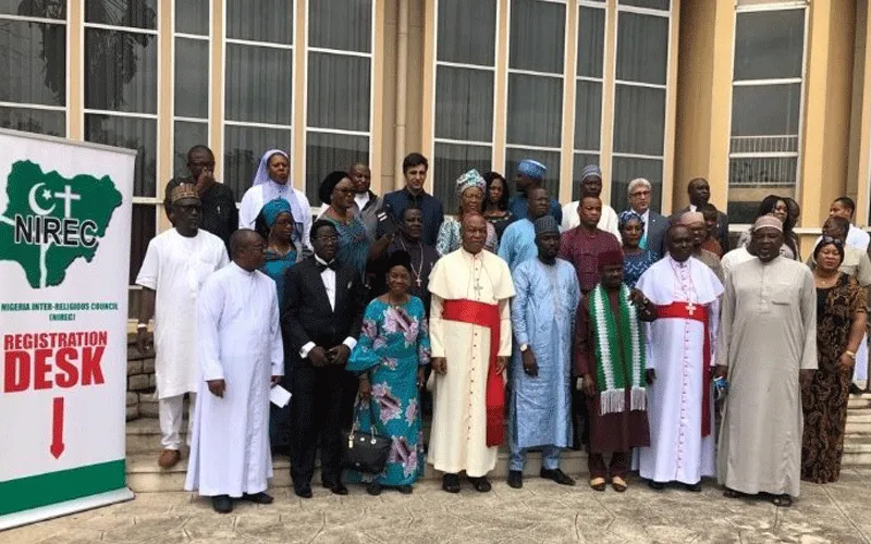 Les membres du Conseil interreligieux du Nigeria (NIREC). Domaine public
