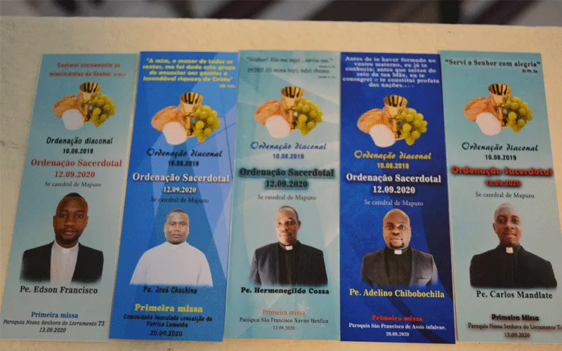 Les cinq diacres ordonné  prêtres pour l'archidiocèse de Maputo au Mozambique le samedi 12 septembre. / Samuel Antonio
