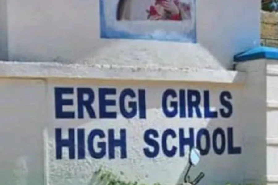 L'entrée du lycée de filles St. Theresa's Eregi, dans le diocèse catholique de Kakamega, au Kenya.