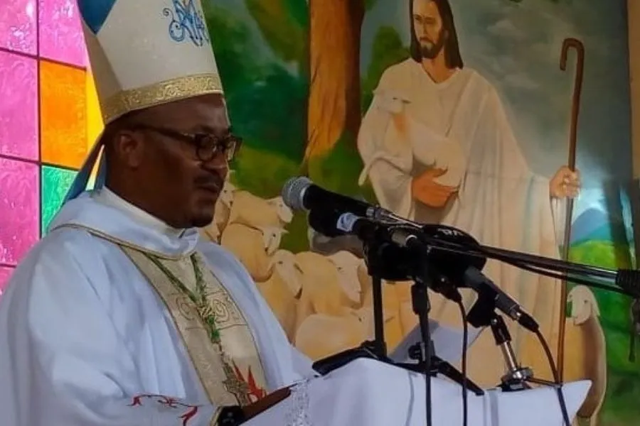 Mgr Maurício Agostinho Camuto, évêque du diocèse de Caxito en Angola. Crédit : Radio Ecclesia