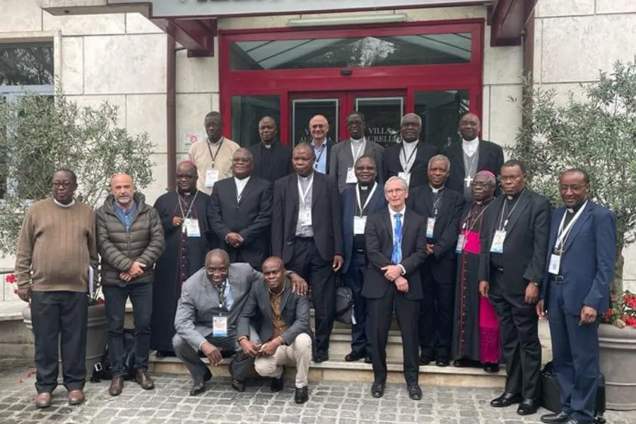 Les membres de l'Association des Conférences Episcopales d'Afrique Centrale (ACEAC) comprenant les évêques catholiques du Burundi, de la République Démocratique du Congo (RDC) et du Rwanda. Crédit : CENCO