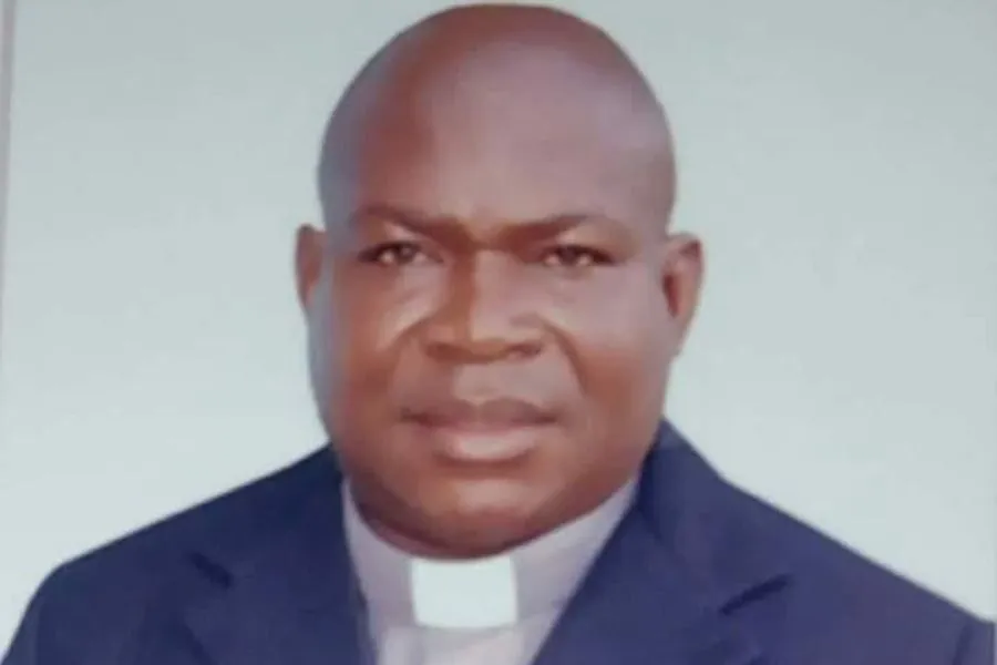 Le père Thaddeus Tarhembe, curé de la paroisse St. Ann du diocèse de Wukari, situé dans l'État de Taraba au Nigeria, a été enlevé au presbytère de la paroisse à minuit. Crédit : Diocèse catholique de Wukari