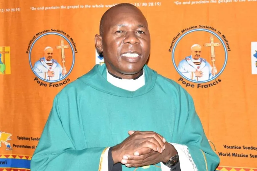 Mgr. Vincent Frederick Mwakhwawa, nommé évêque auxiliaire de l'archidiocèse catholique de Lilongwe au Malawi, le 15 novembre 2023. Crédit : ECM