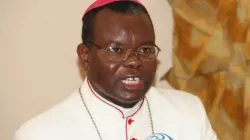 Mgr Dionísio Hisiilenapo, évêque du diocèse de Namibe en Angola. Crédit : Radio Ecclesia / 