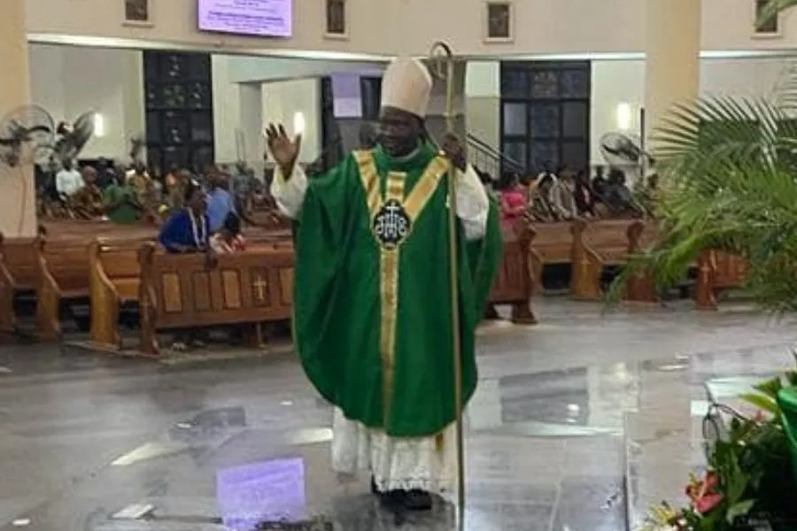 Mgr Ignatius Ayau Kaigama pendant la messe à la Pro-cathédrale Notre-Dame Reine du Nigeria de l'archidiocèse d'Abuja. Crédit : Archidiocèse d'Abuja