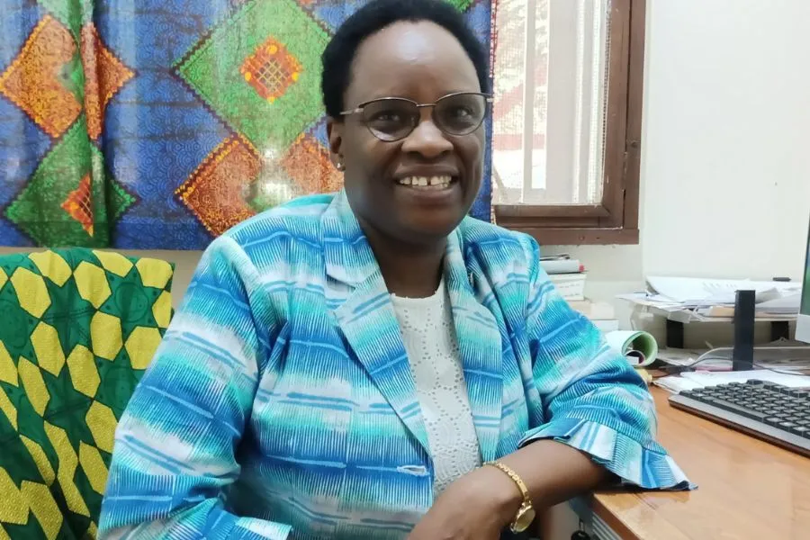 Sœur Jacinta Ondeng de la Congrégation des sœurs scolaires de Notre-Dame (SSND) dans les bureaux de Solidarité avec le Soudan Sud à Juba, au Soudan du Sud, le 15 septembre 2023. Crédit : ACI Afrique