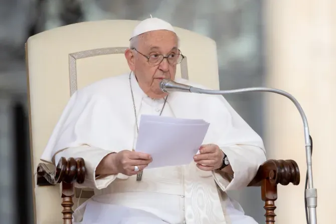 Le pape François a parlé des racines chrétiennes de la Hongrie lors de son audience générale sur la place Saint-Pierre, le 3 mai 2023. | Daniel Ibanez/CNA
