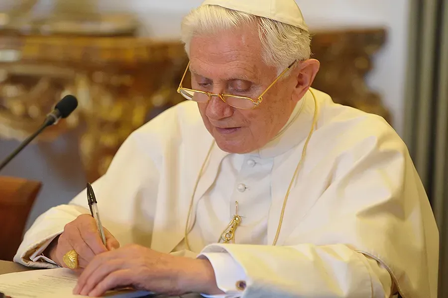 Le pape Benoît XVI le 28 août 2010. L'Osservatore Romano.