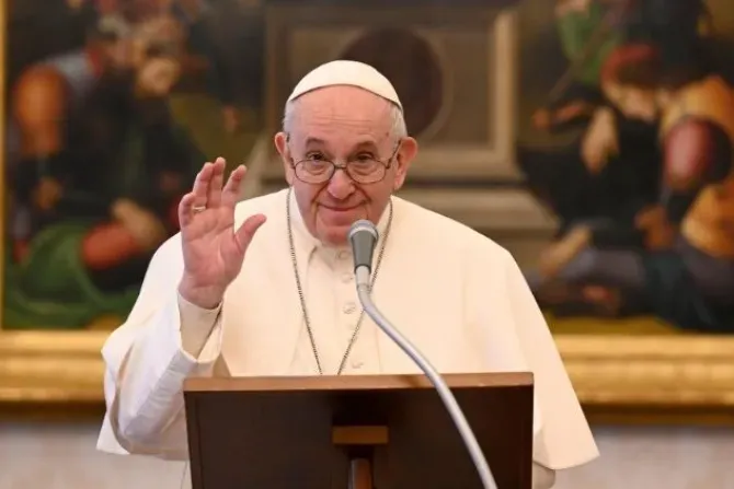 Le Pape François prononce l'Angélus depuis le Palais Apostolique. Crédit : Vatican Media/CNA.