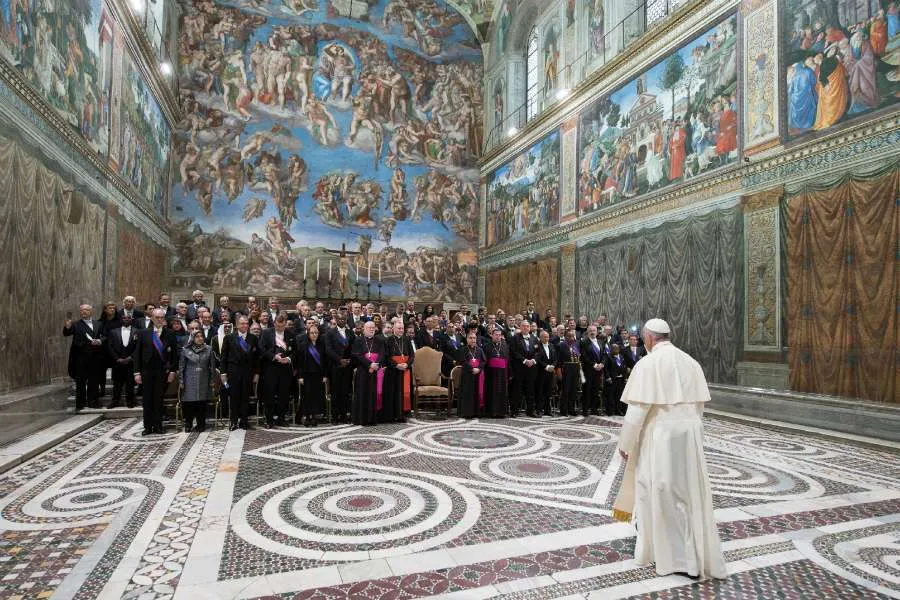 Le pape François rencontre le corps diplomatique le 8 janvier 2018. Vatican Media.