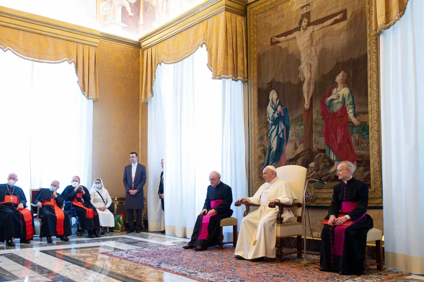 Le pape François rencontre des journalistes du Vatican le 13 novembre 2021. Médias du Vatican/CNA