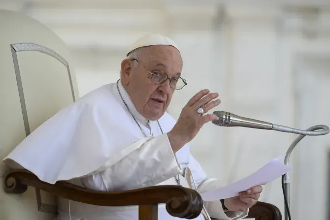 Le pape François lors de l'audience générale du mercredi sur la place Saint-Pierre, le 31 mai 2023. | Vatican Media