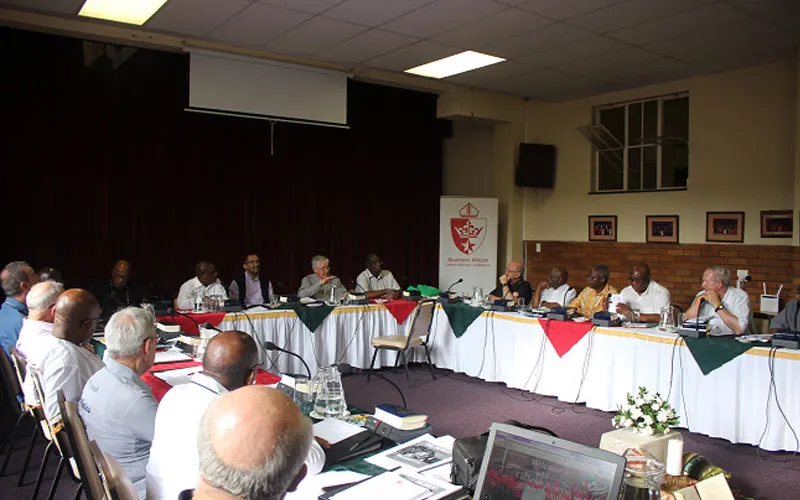 Les membres de la Conférence des évêques catholiques d'Afrique australe (SACBC) lors de leur assemblée plénière en janvier 2020. Site web de la Conférence des évêques catholiques d'Afrique australe (SACBC).