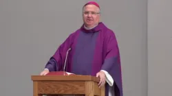 Mgr John Patrick Dolan | Capture d'écran de la chaîne YouTube SDCatholics. / 