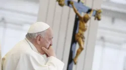 Le pape François lors de l'audience générale sur la place Saint-Pierre, le 17 mai 2023. | Vatican Media / 