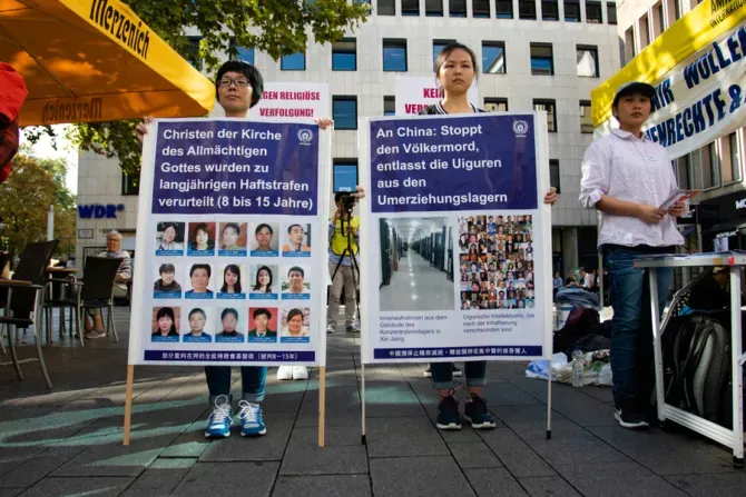 Une manifestation contre la persécution des chrétiens en Chine, le 14 septembre 2019, à Cologne, en Allemagne. | Crédit photo : Lidia Muhamadeeva/Shutterstock