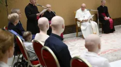 Le pape François rencontre de jeunes patients polonais atteints de cancer au Vatican le 29 mai 2023. | Crédit : Vatican Media / 