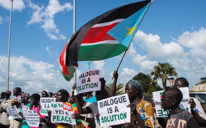 Les Soudanais du Sud appellent au dialogue pour trouver une solution durable à la situation politique incertaine dans le pays Domaine Public