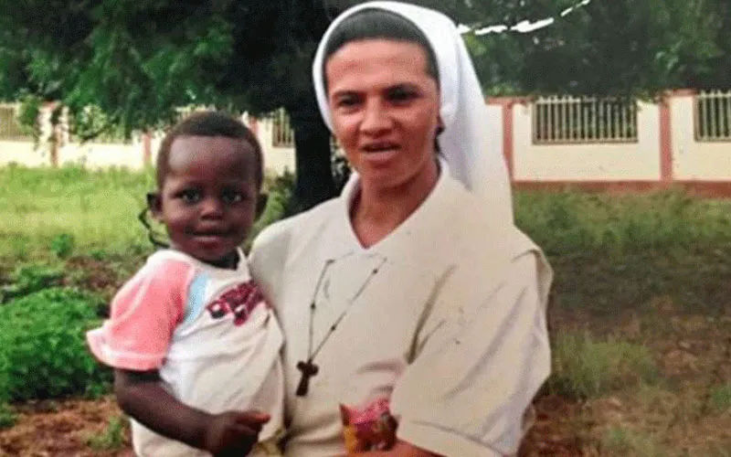 Sœur Gloria Cecilia Narváez, membre de la Congrégation des Sœurs Fransiscaines de Marie Immaculée, enlevée en février 2017 au Mali Photo de courtoisie
