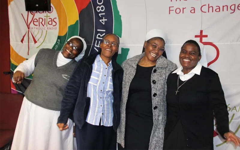 Les représentants de la Leadership Conference of Consecrated Life in Southern Africa (LCCL SA) lors du lancement de Talitha Kum South Africa. Crédit : Radio Veritas Afrique du Sud/Facebook