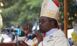 Mgr Jude Thaddaeus Ruwa'ichi, archevêque de Dar es Salaam en Tanzanie. Crédit : Vatican Media / 