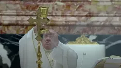 Le pape François célèbre la messe de la Fête-Dieu dans la basilique Saint-Pierre, le 6 juin 2021 / Capture d'écran de la chaîne YouTube Vatican News. / 