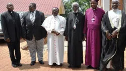 Les membres du Conseil interreligieux de l'Ouganda (IRCU). / Domaine public