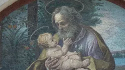 Une peinture murale de Saint Joseph à San Giuseppe al Trionfale à Rome. Daniel Ibáñez/CNA. / 