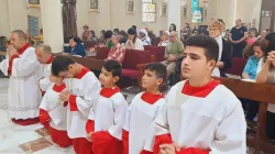 Messe à l'église de la Sainte Famille des Latins, Gaza Source de l'image : La paroisse de la Sainte Famille des Latins à Gaza. / 