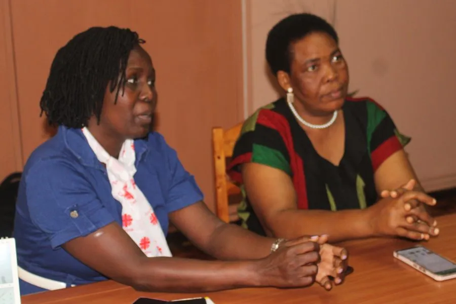Christine Laura Okello (à gauche) et Aguti Betty Rose (à droite). Crédit : ACI Afrique