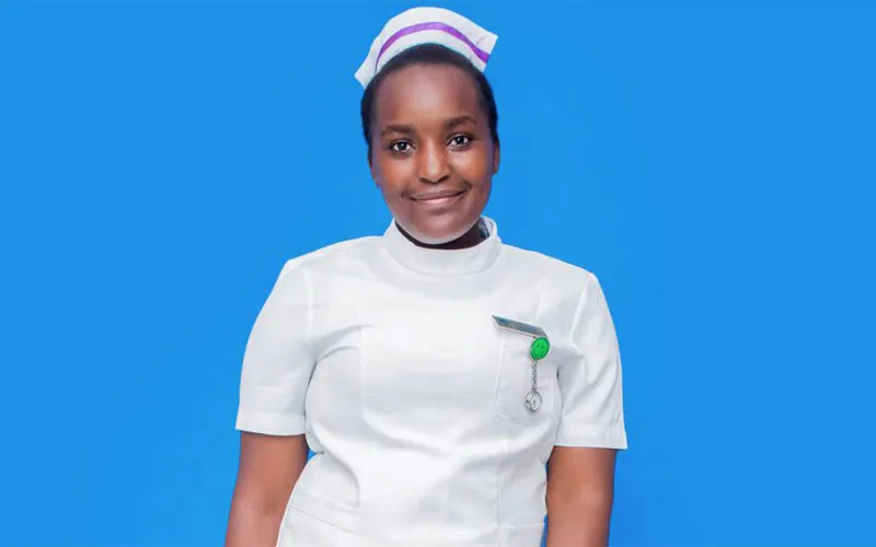 Divine Yusuf, 21 ans, étudiante en deuxième année d'infirmerie à l'université de Mzuzu au Malawi et boursière de Naweza. JRS Afrique du Sud