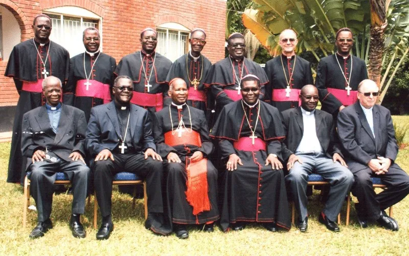 Les membres de la Conférence des évêques catholiques de Zambie (ZCCB). Domaine public.